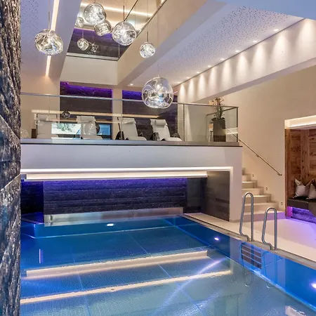 Mondin Hotell 4*
