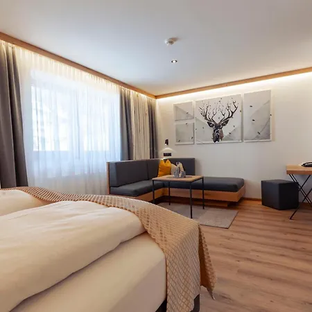 Mondin Hotell 4*
