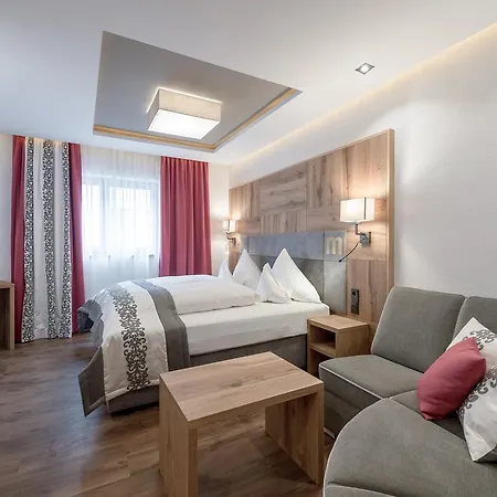 Mondin Hotell