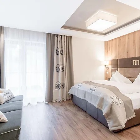 Hotell Mondin 4*
